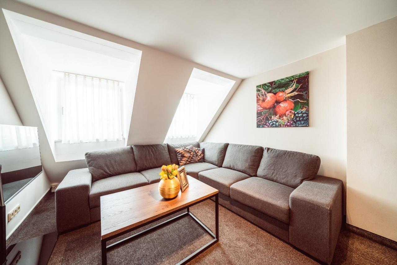 Familienapartment Am Neumarkt Lll Dresden Bagian luar foto